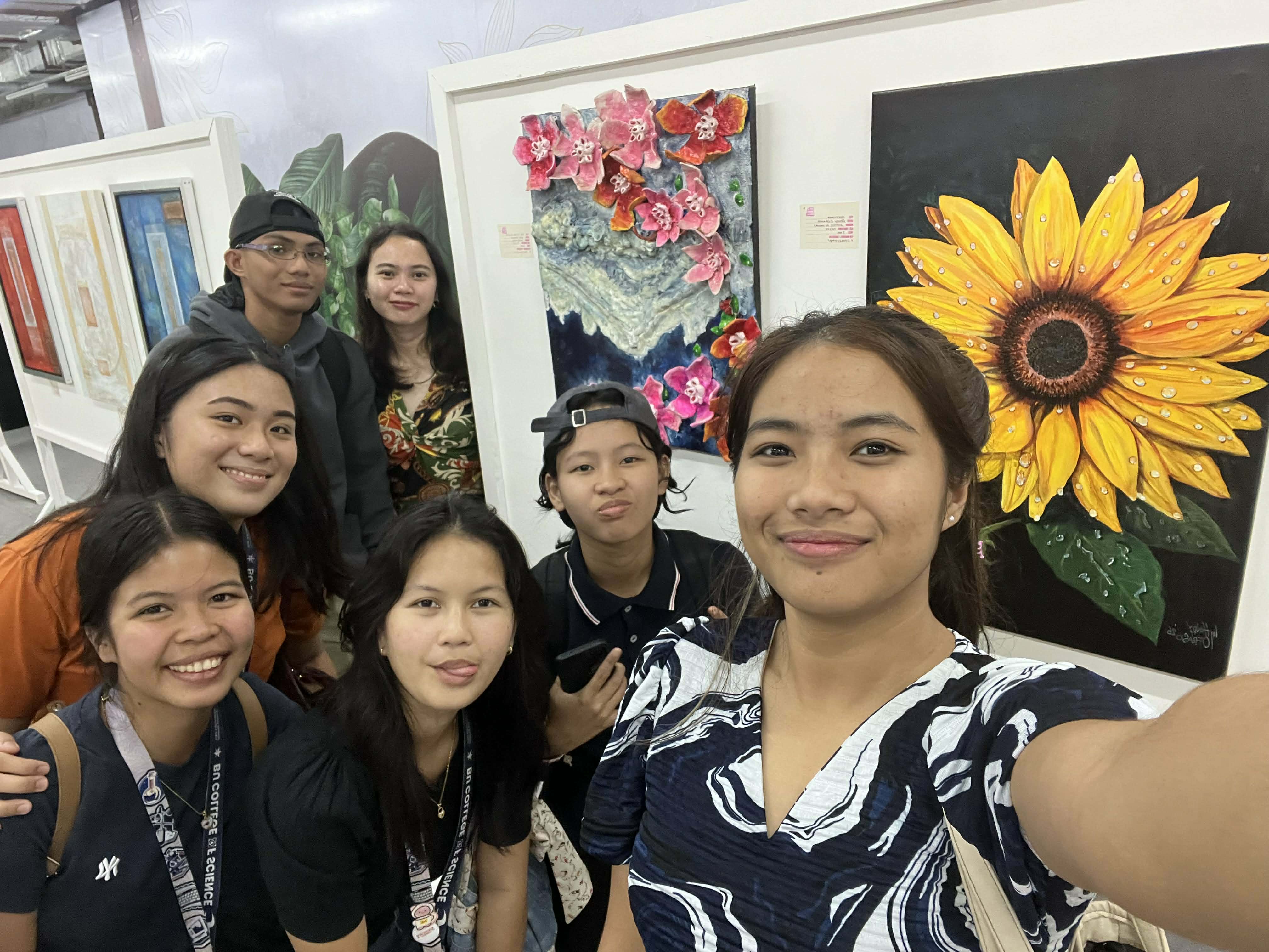 Legazpi Art Pop Market